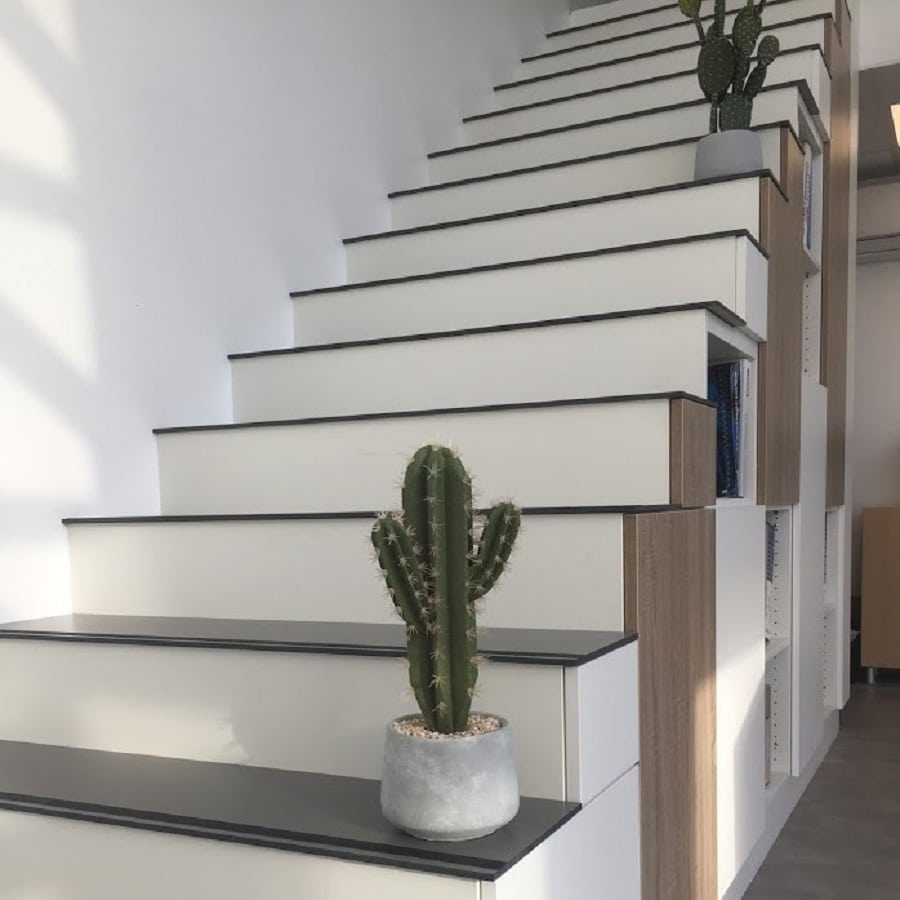 meuble en escalier sur mesure